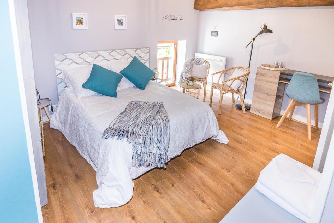 Entre Canal Et Vignes Bed & Breakfast Escolives-Sainte-Camille Bagian luar foto