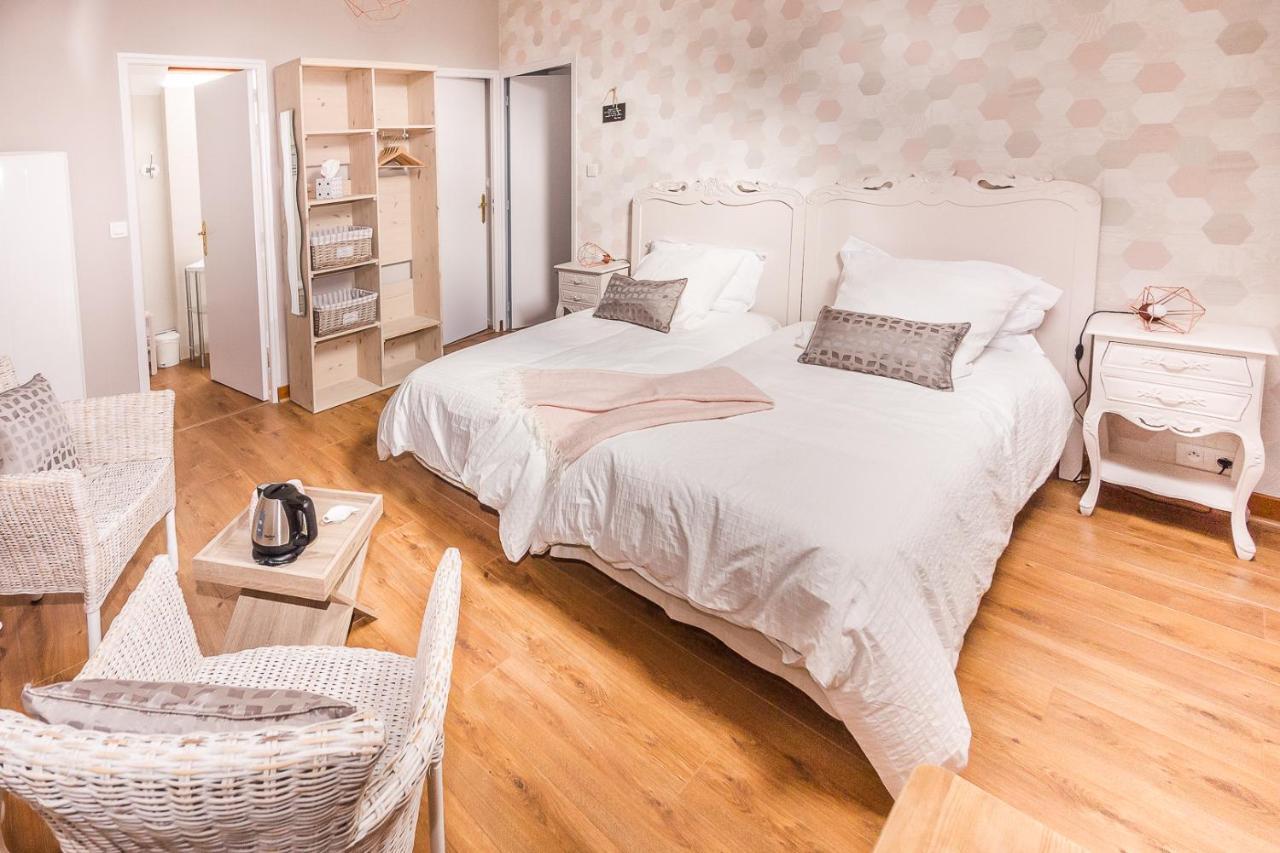 Entre Canal Et Vignes Bed & Breakfast Escolives-Sainte-Camille Bagian luar foto